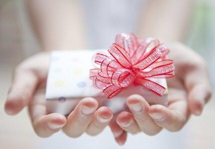 明日は勤労感謝の日